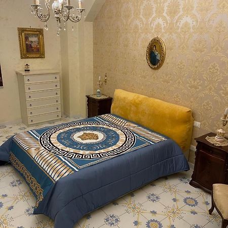 Al Centro Storico Home نابولي المظهر الخارجي الصورة