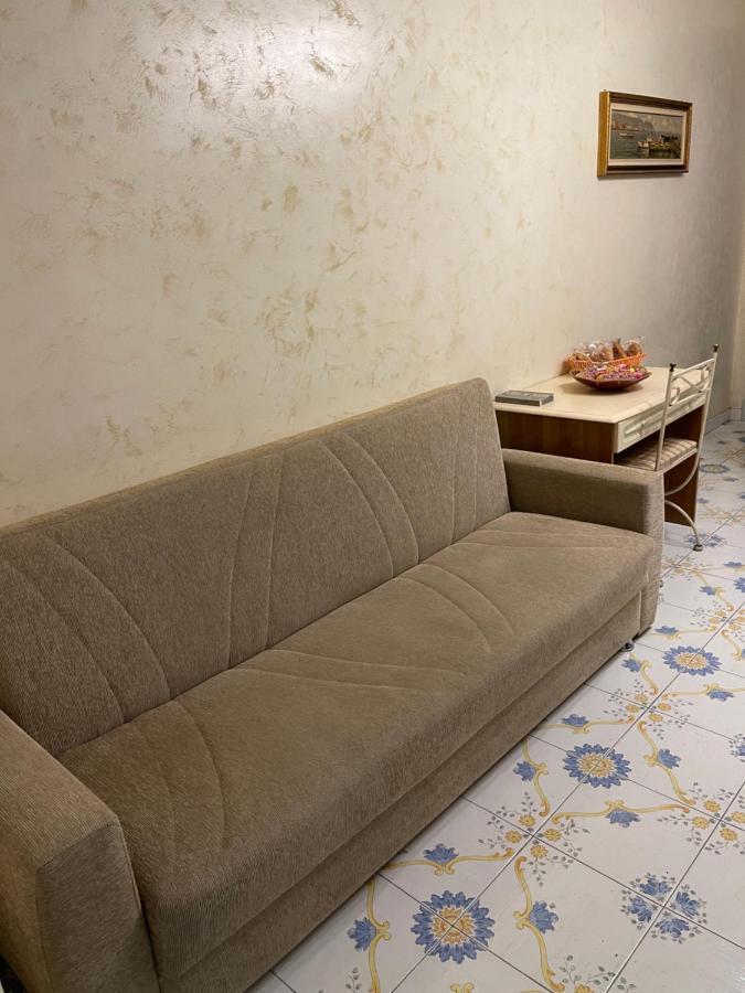 Al Centro Storico Home نابولي المظهر الخارجي الصورة